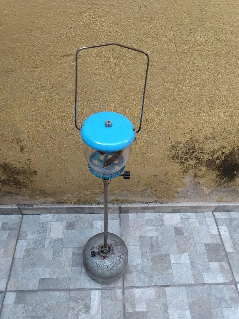 Lampião com haste extensão 