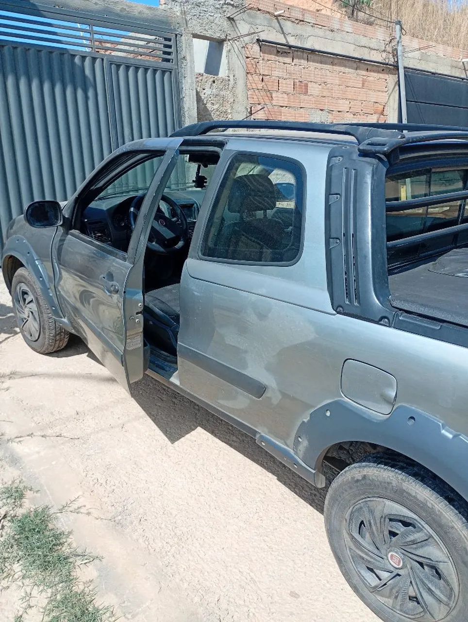 Fiat Strada Working 1.4 MPI Fire Flex 8V CD 2011 - Foto 3
