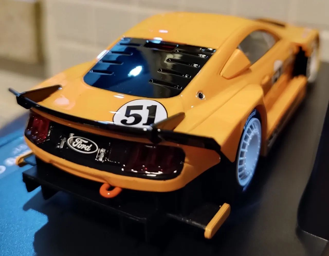 Autorama Carrera Evolution Ford Mustang GTY #51 - Foto 4