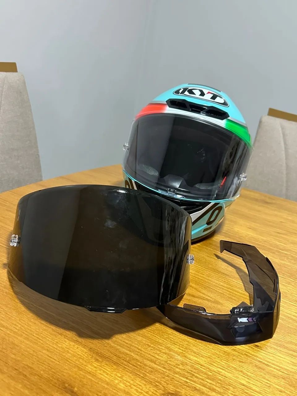 Capacete KYT TT Course Dennis Foggia Leopard Azul  - Foto 2