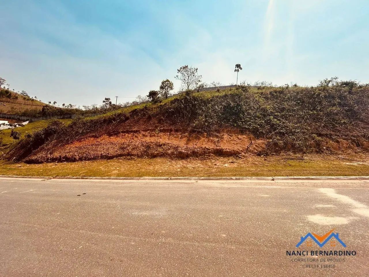 LINDO LOTE NO CONDOMINIO RESERVA IBIRAPITANGA ! CONFIRA