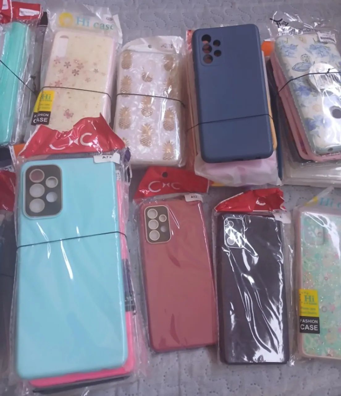  Caixa de Capinhas de Celular +70 unidades - Foto 2