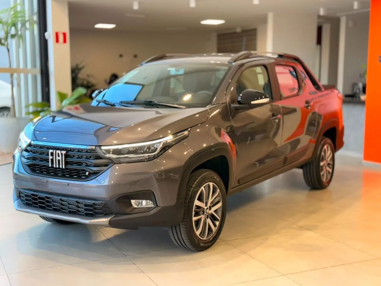 Fiat Strada Volcano 1.3 Flex 8V CD 2027 - Foto 4