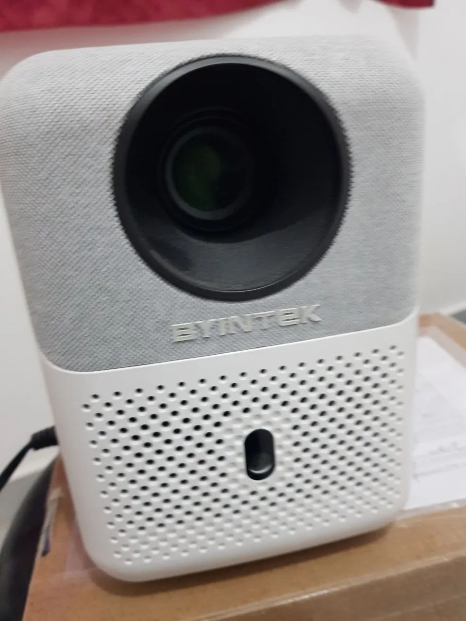 Projetor Byintek Love u4