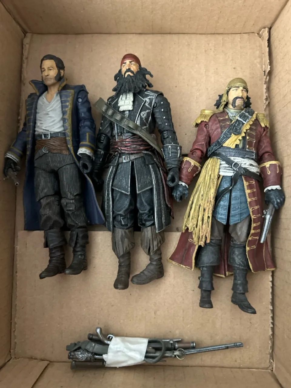 Bonecos piratas do Caribe 