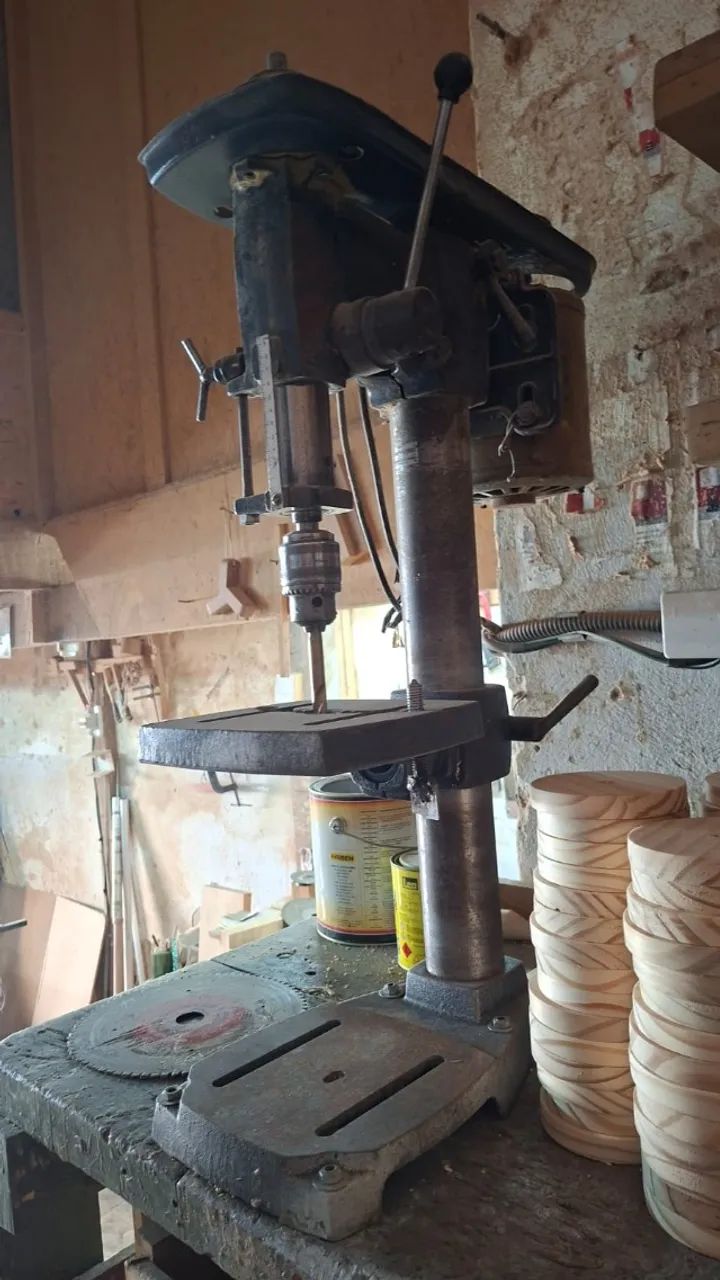 Furadeira de bancada - Foto 2