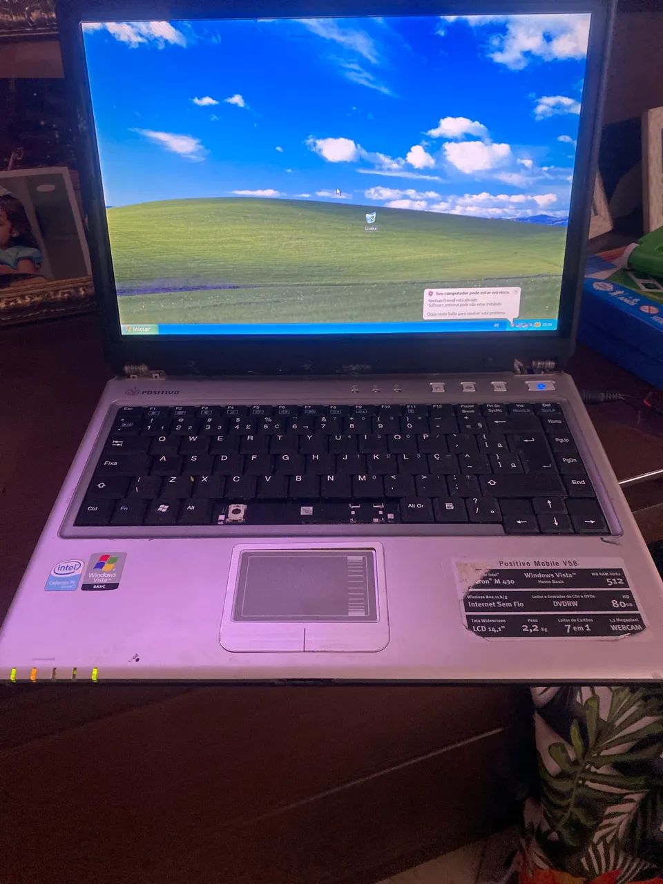 Notebook positivo móbile v56