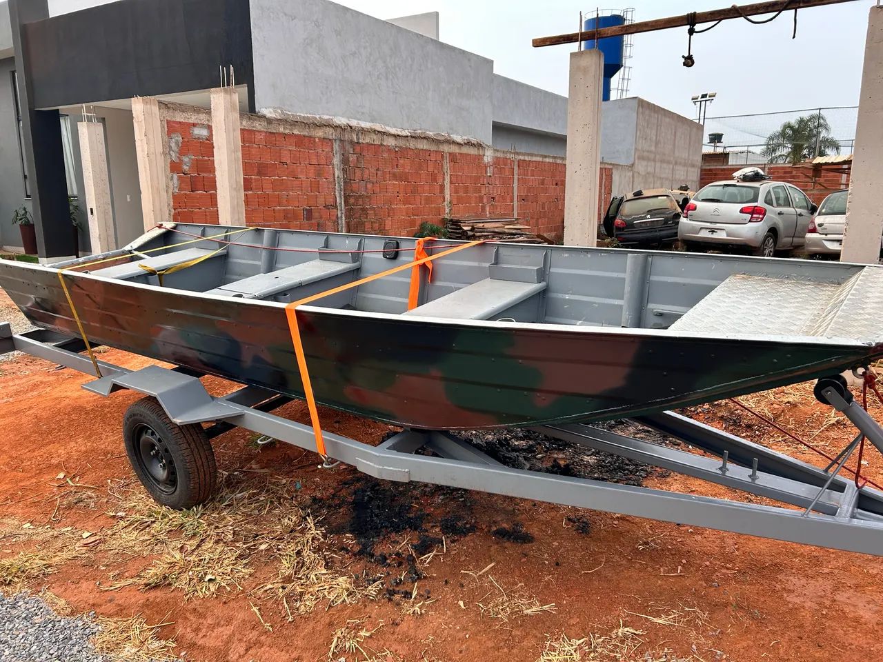 Barco 5mts c/ carretinha S/motor - Foto 3