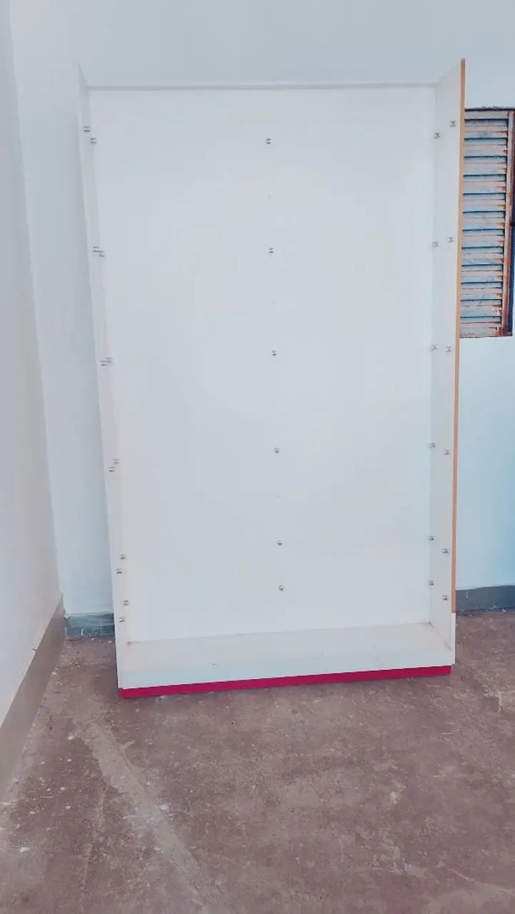 Balcão vitrine e prateleira com divisórias de vidro  - Foto 4