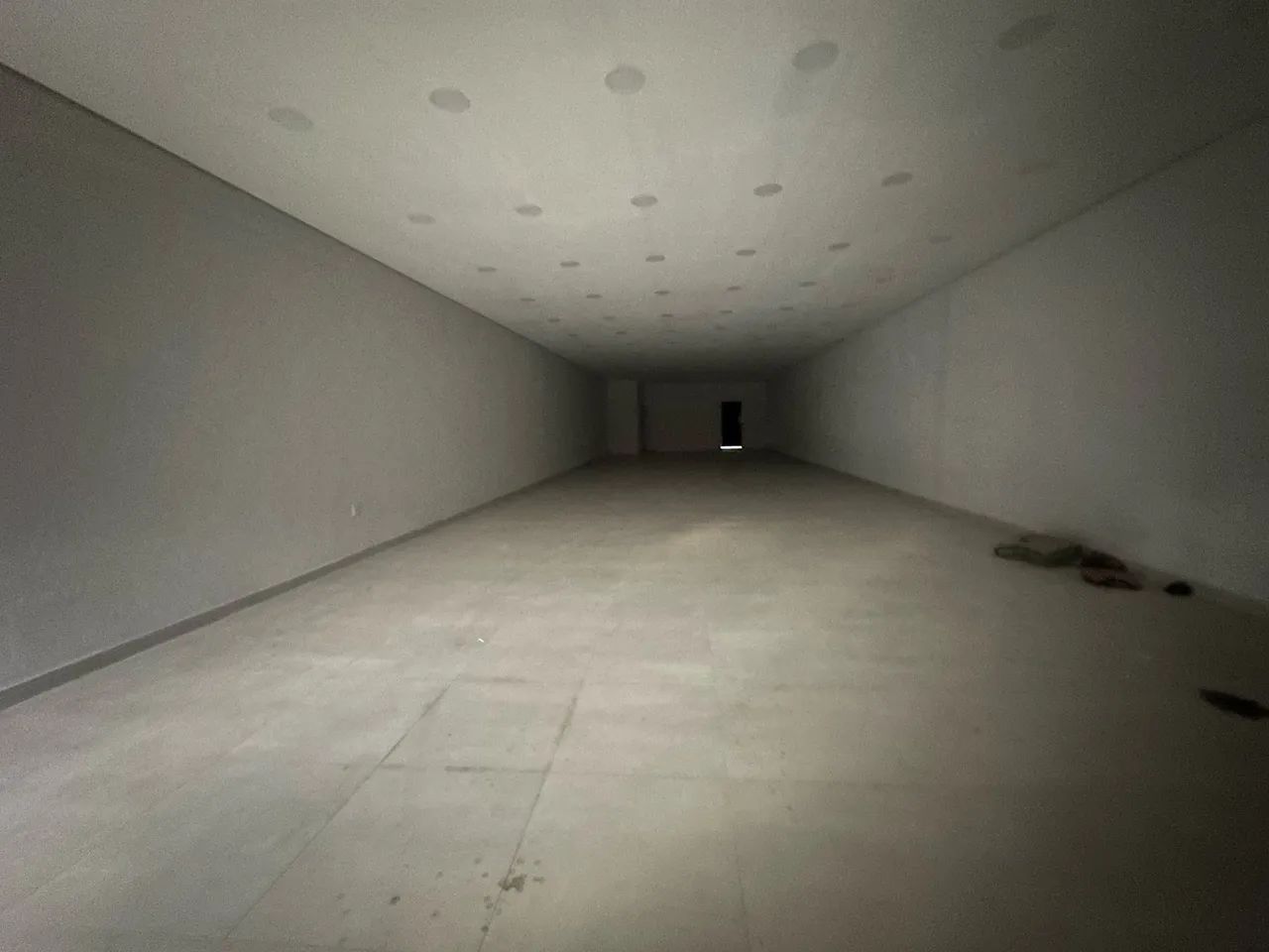 Aluguel. Loja / Ponto comercial. 200 m2. Av Pedro Aldemar Bantin.  - Foto 11