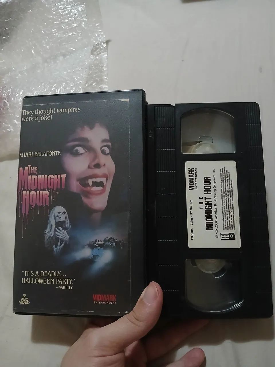 Vhs importada a hora do terror the midnight hour classico do sbt