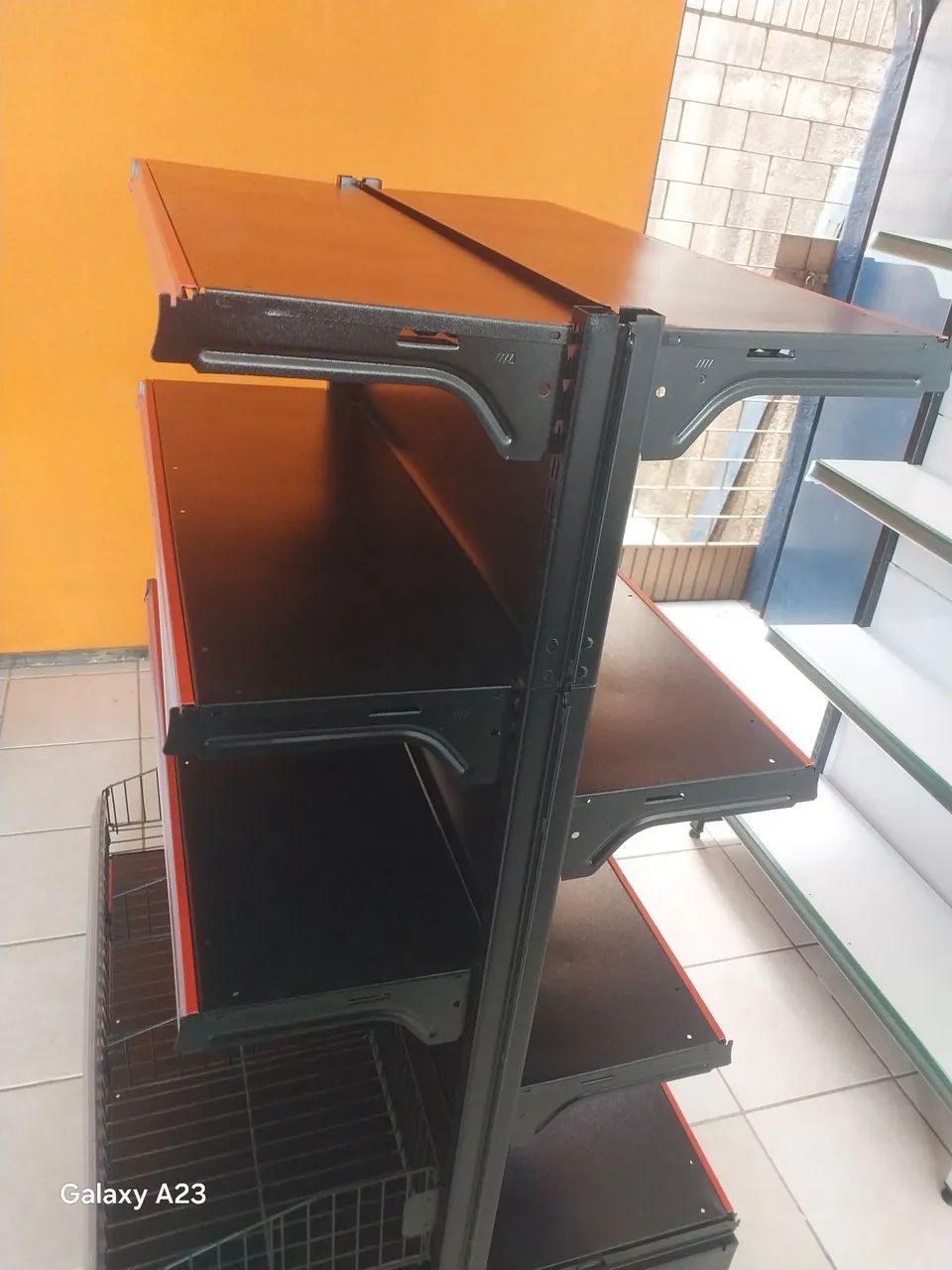 Gôndolas De centro. Direto da caixa - Foto 3