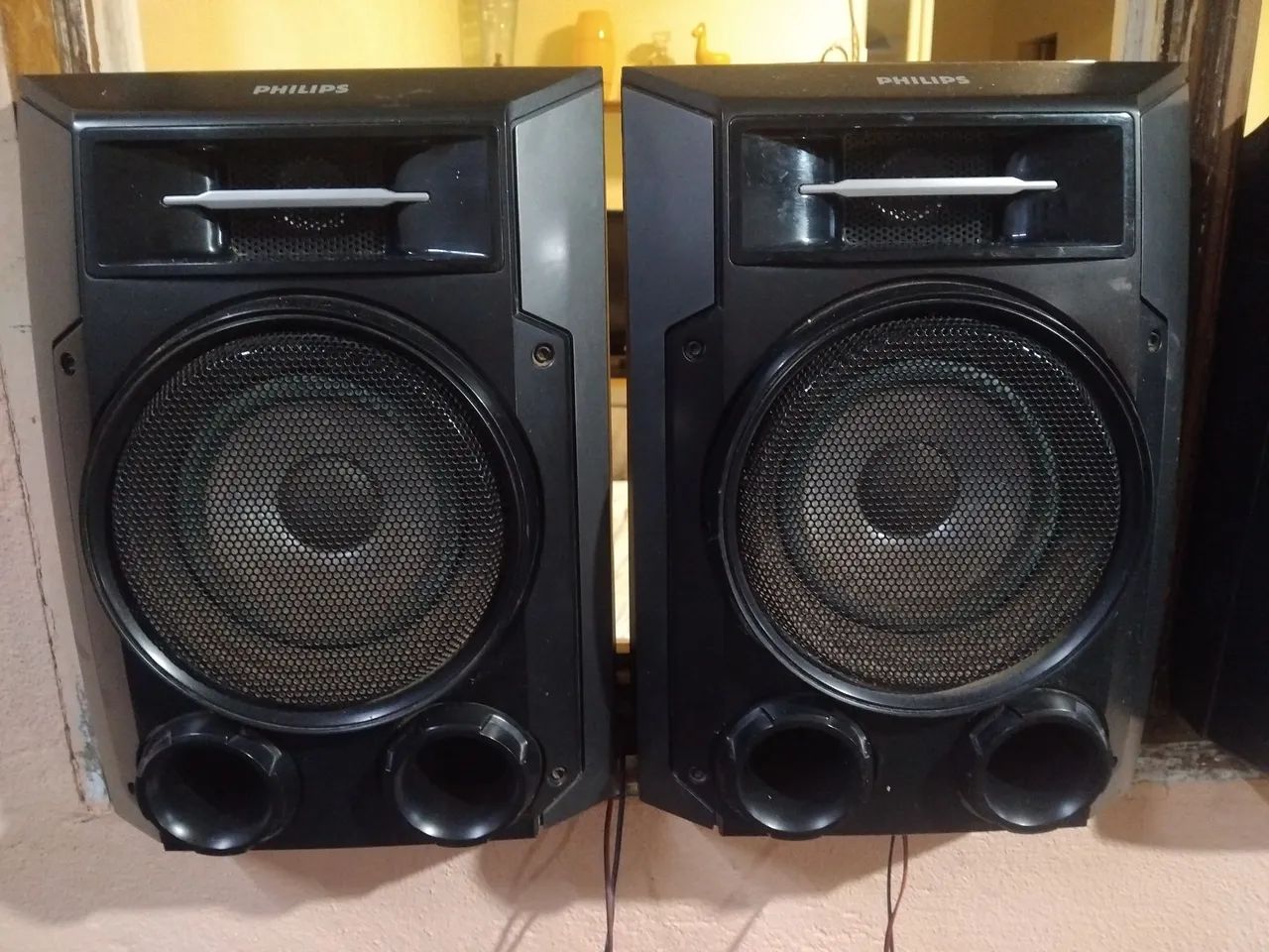 4 caixas de som, 2 caixas Gradiente SE403 e 2 caixas Philips conservadas. - Foto 3