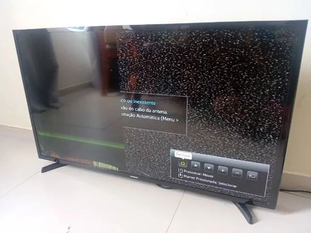 TV Samsung 40" com display quebrado