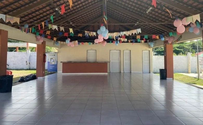 Apartamento mobiliado com 2 quartos sendo uma suíte e vaga de garagem. - Foto 2