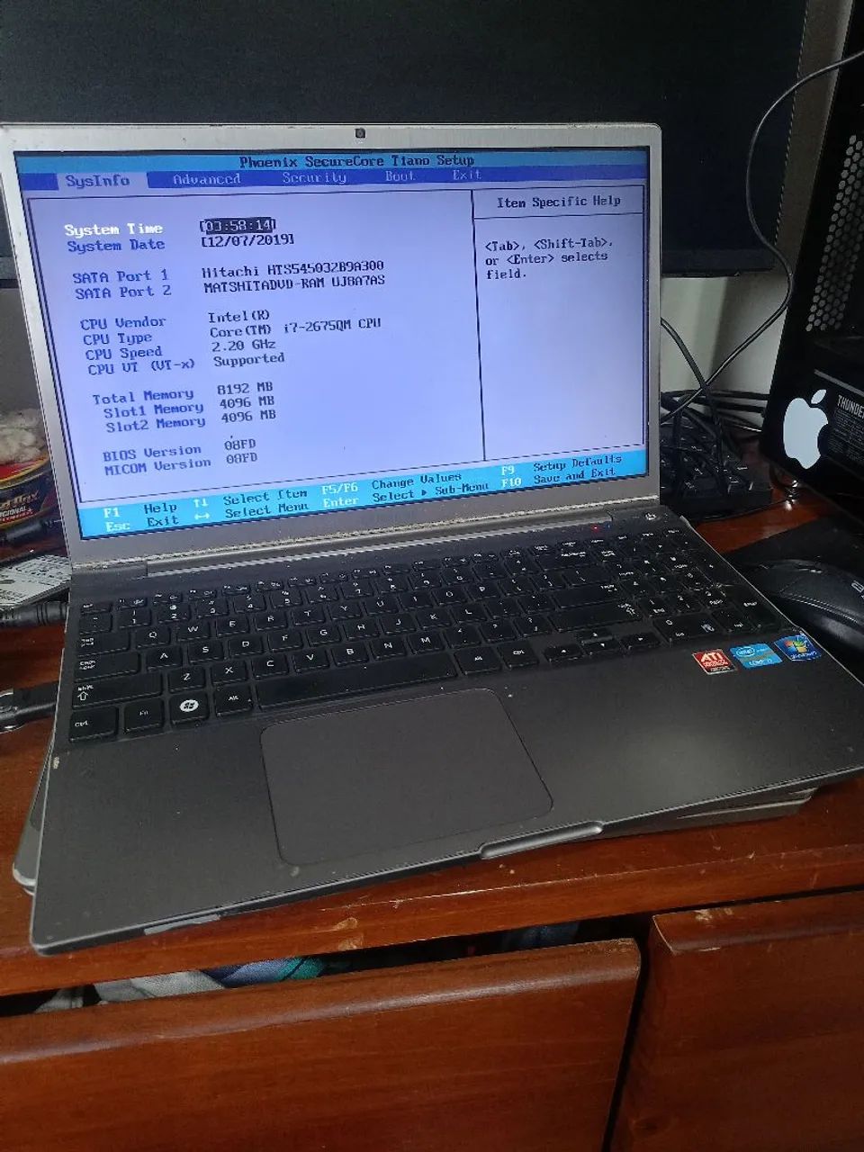 Notebook Samsung i7 2 th 8 GB RAM 