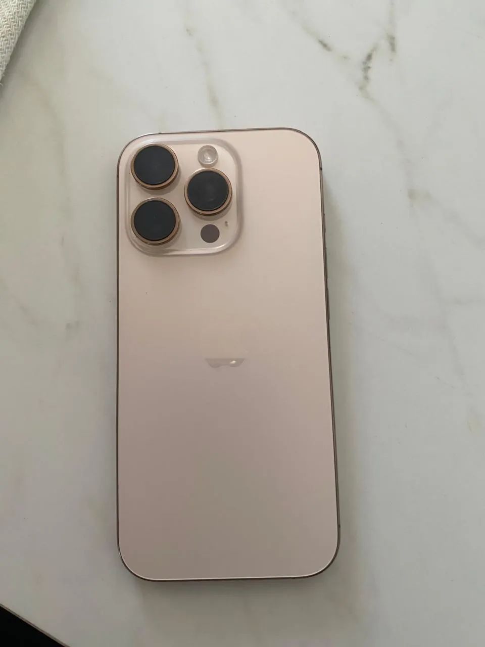 VENDO IPHONE 16 pro 256gb