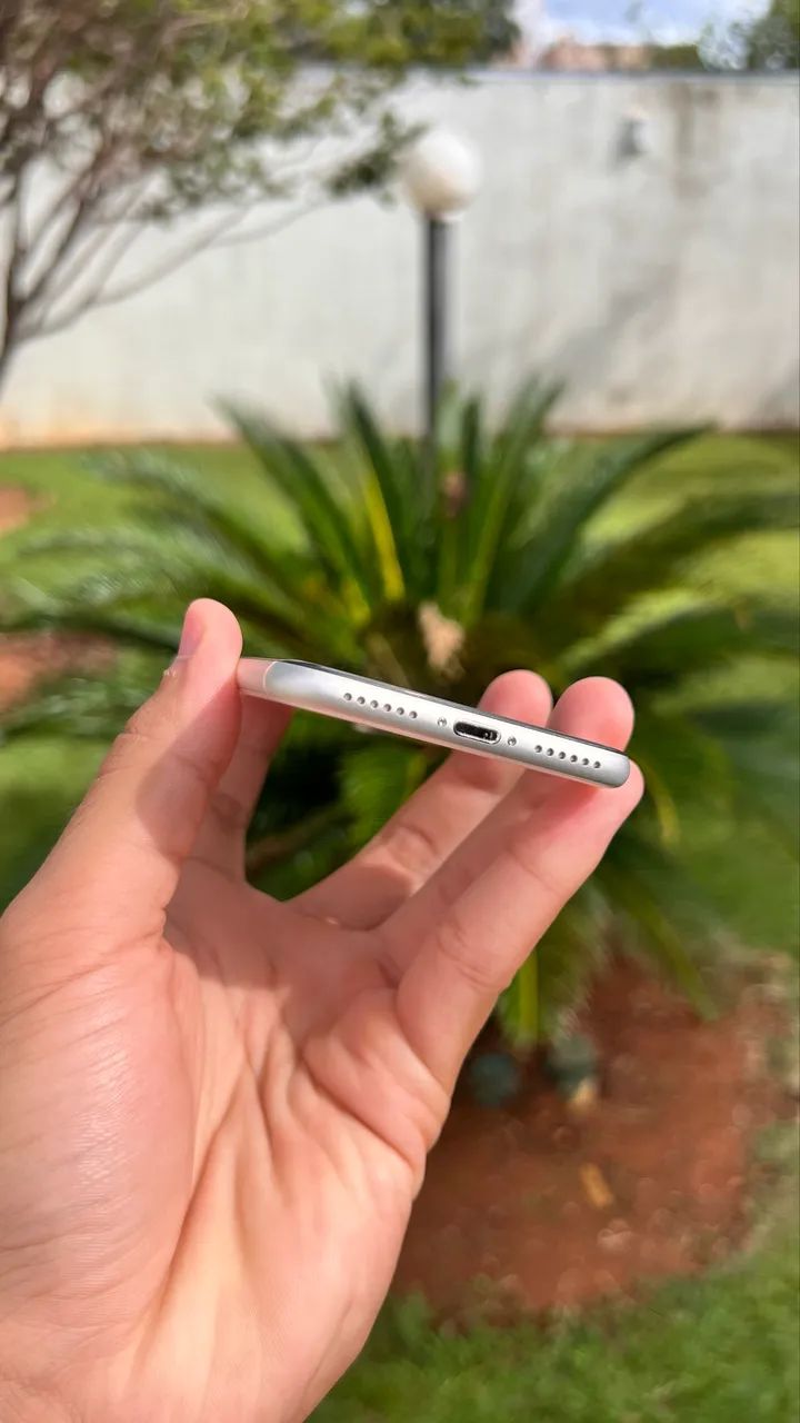 iPhone SE 2 2020 - Foto 4