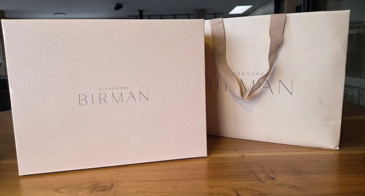 Sacola,  caixa e dust bag Alexandre Birman 