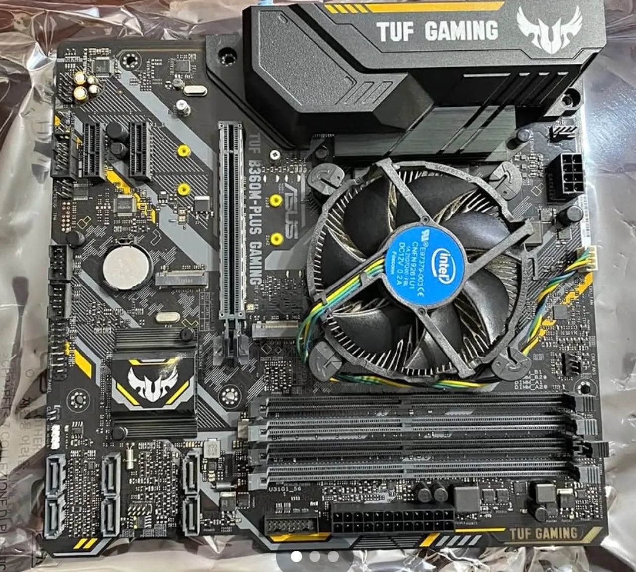 Placa mãe + processador + memória