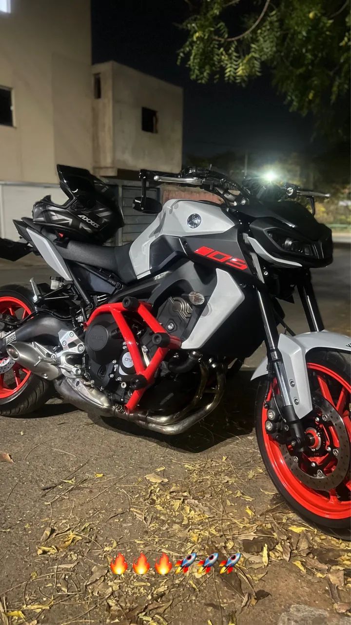 MT 09 EXTRA  