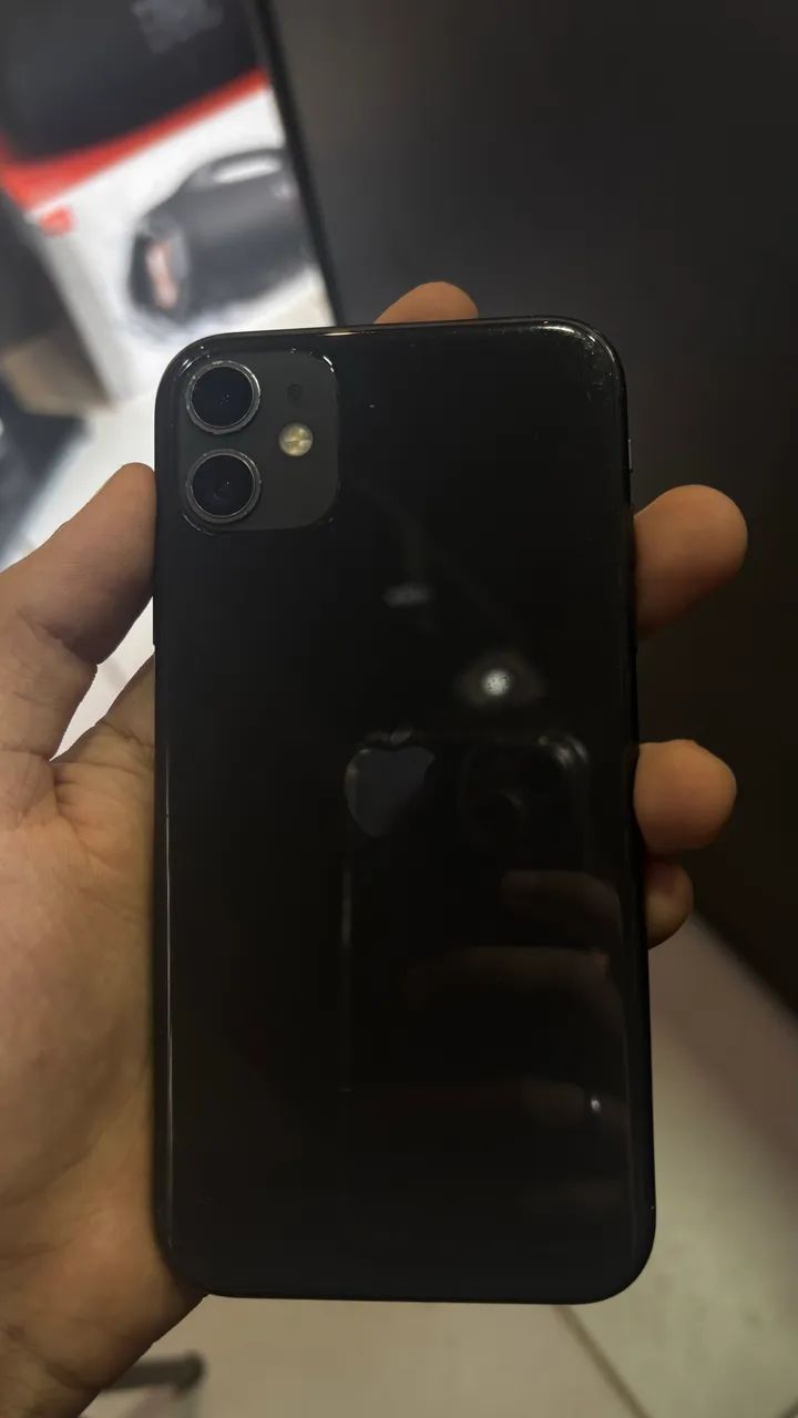 iPhone 11