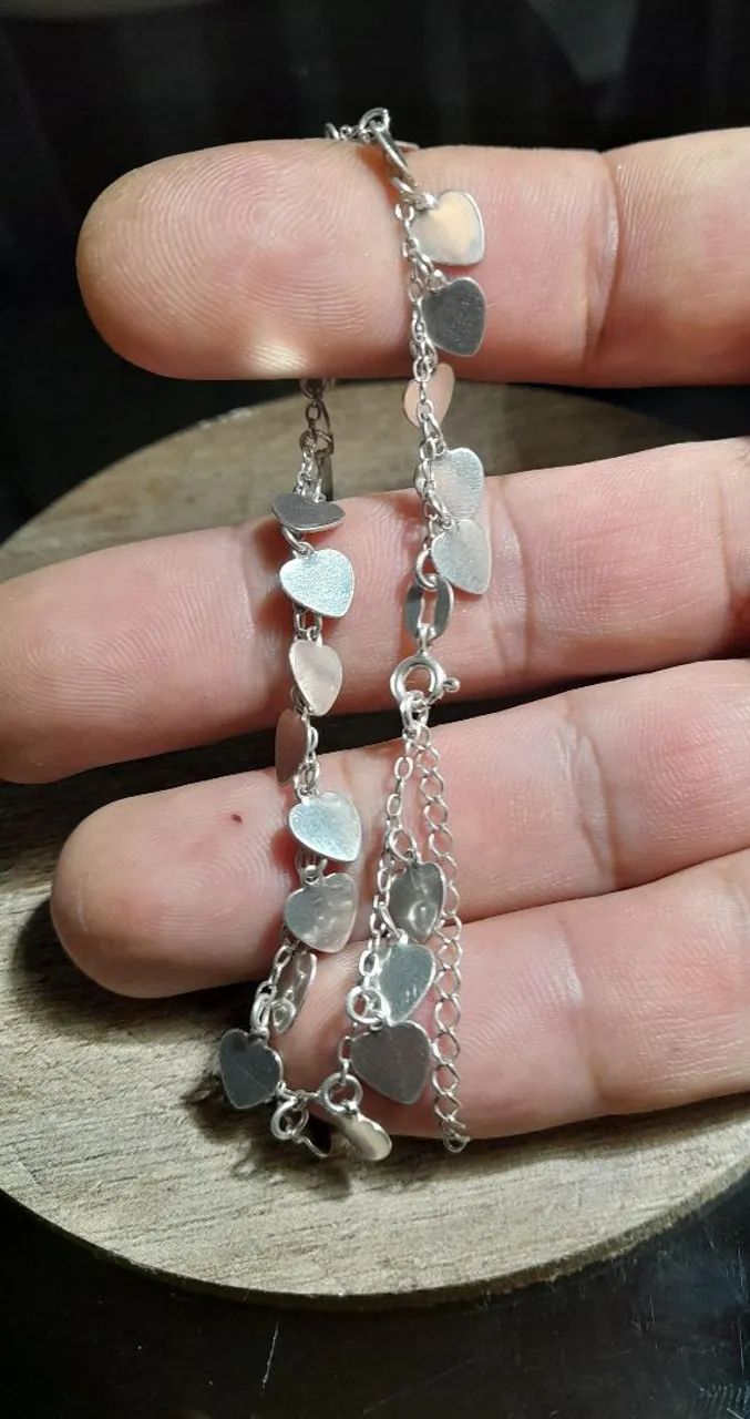 Pulseira Feminina Prata 925 Corações Pendentes com Extensor