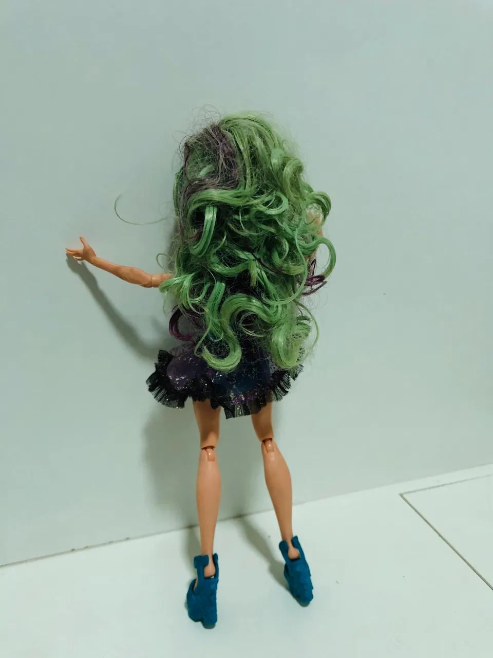 Duas Ever After High Beach- tem acessórios!! - Foto 4