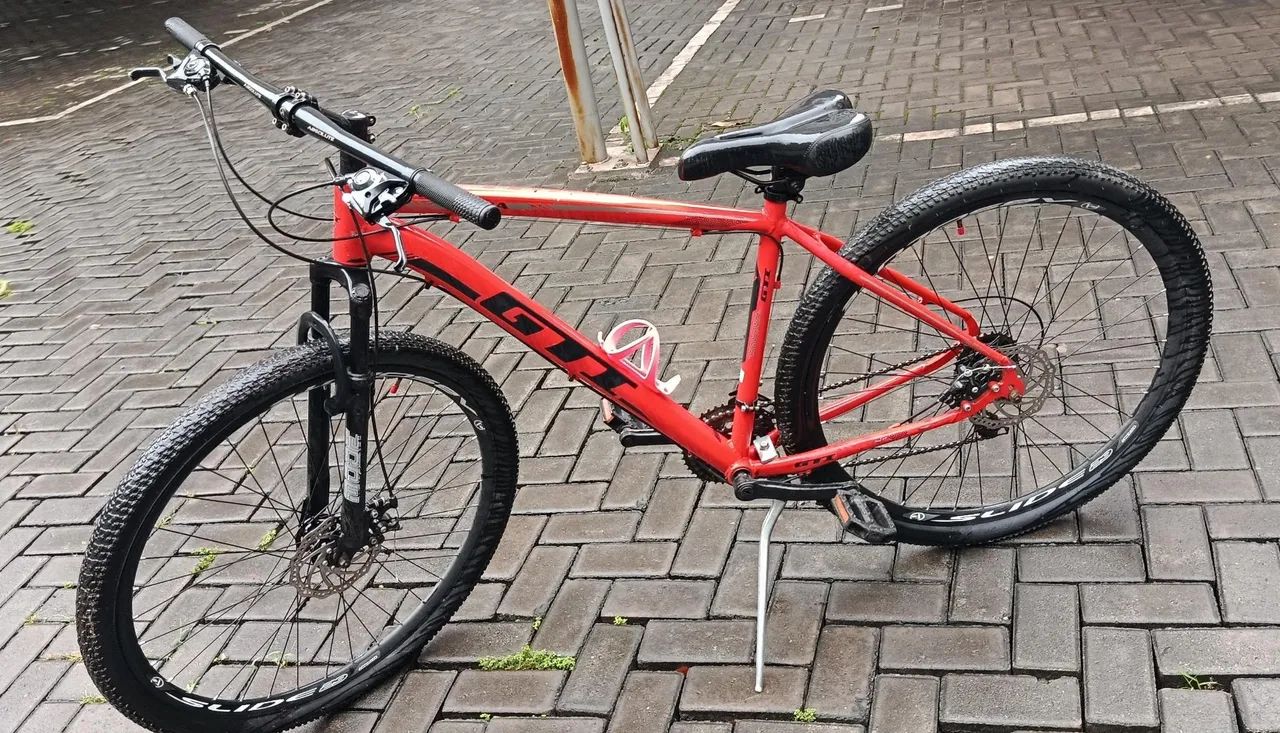 BICICLETA GTI
