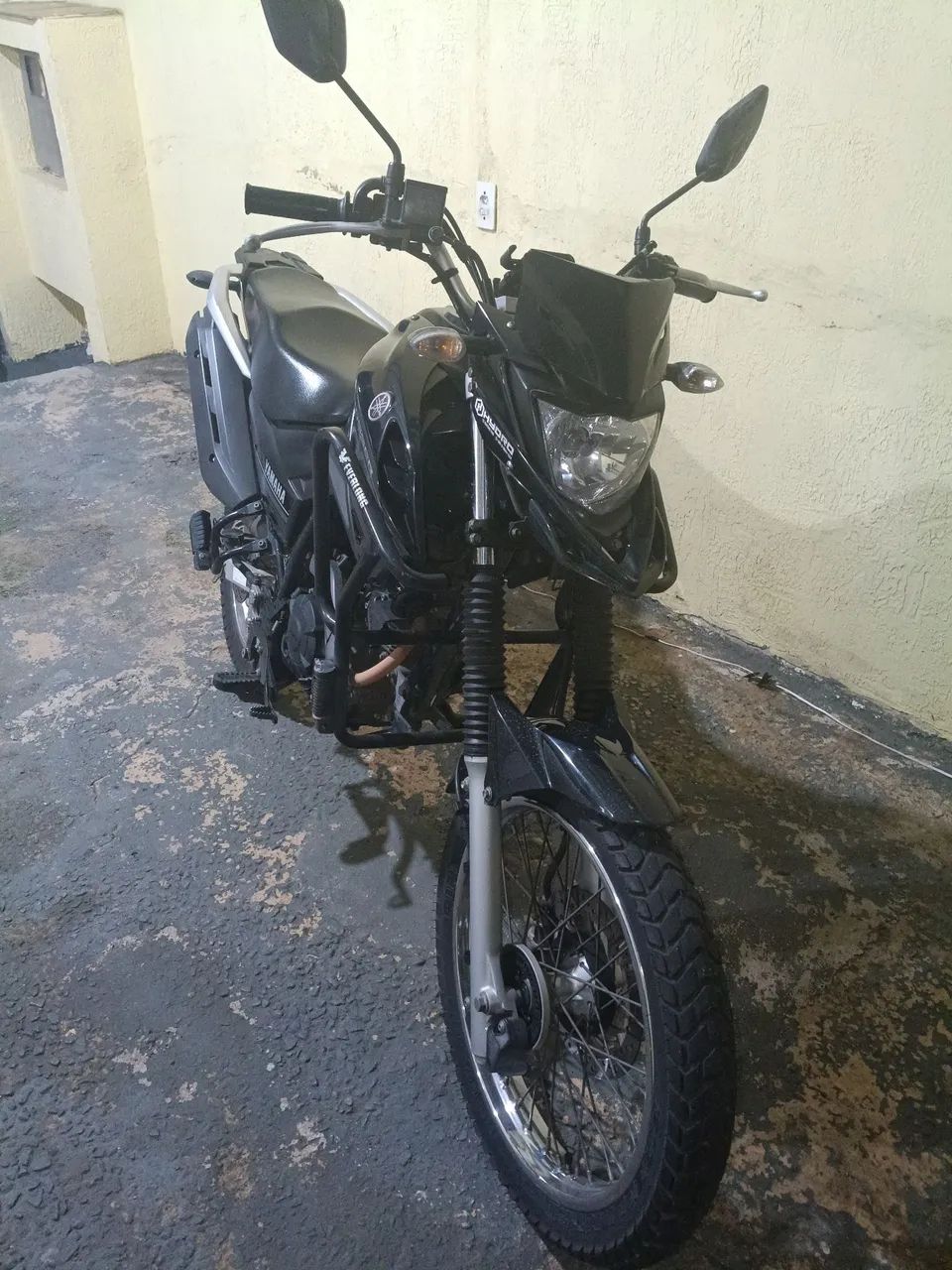 Crosser 2021