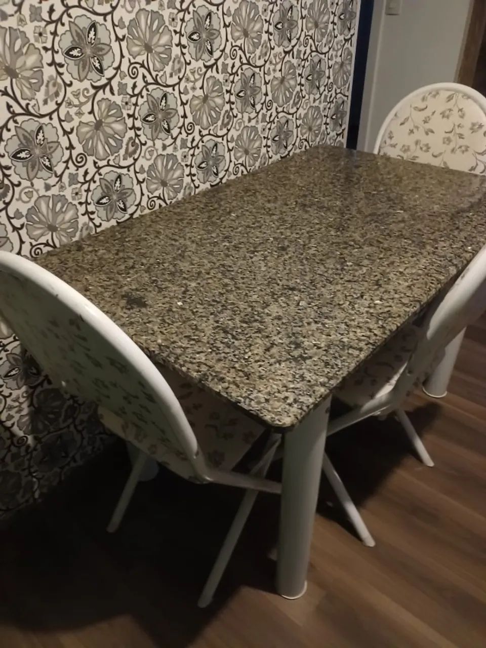 Mesa de Jantar 4 Cadeiras Retangular Aço Tampo Granito - Foto 3