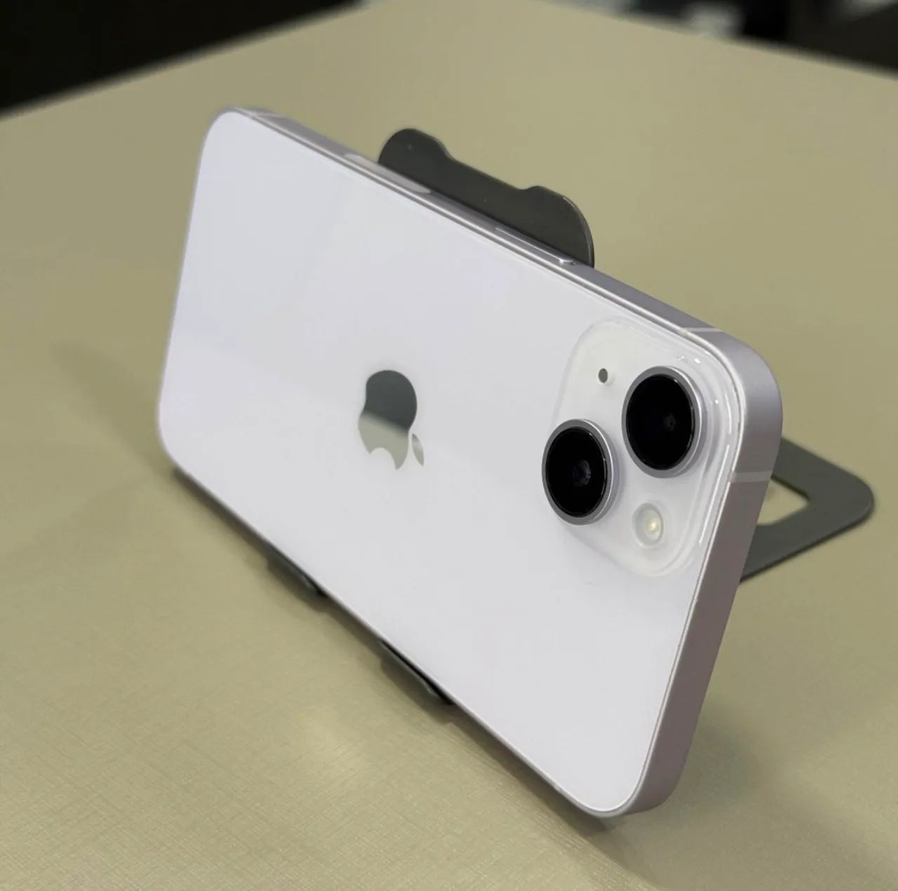 iPhone 14 - Foto 3