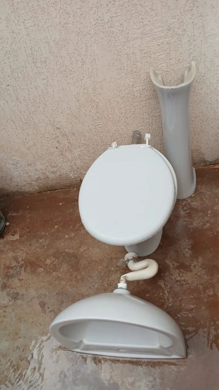 vaso, lavatório e coluna