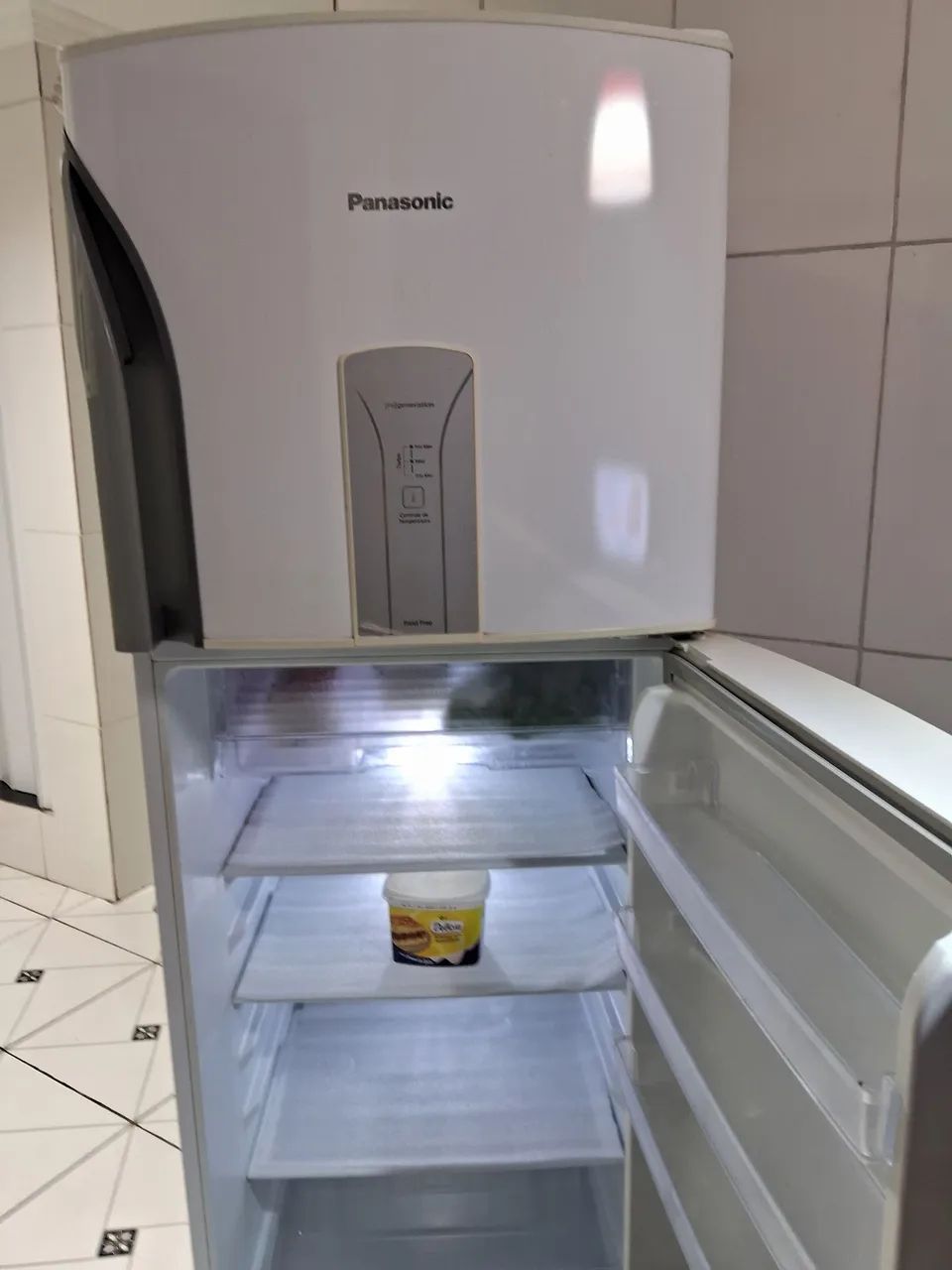 Geladeira Panasonic 387 litros  - Foto 3