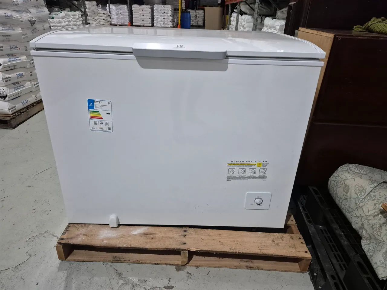 Frezzer Horizontal Electrolux 314L. 