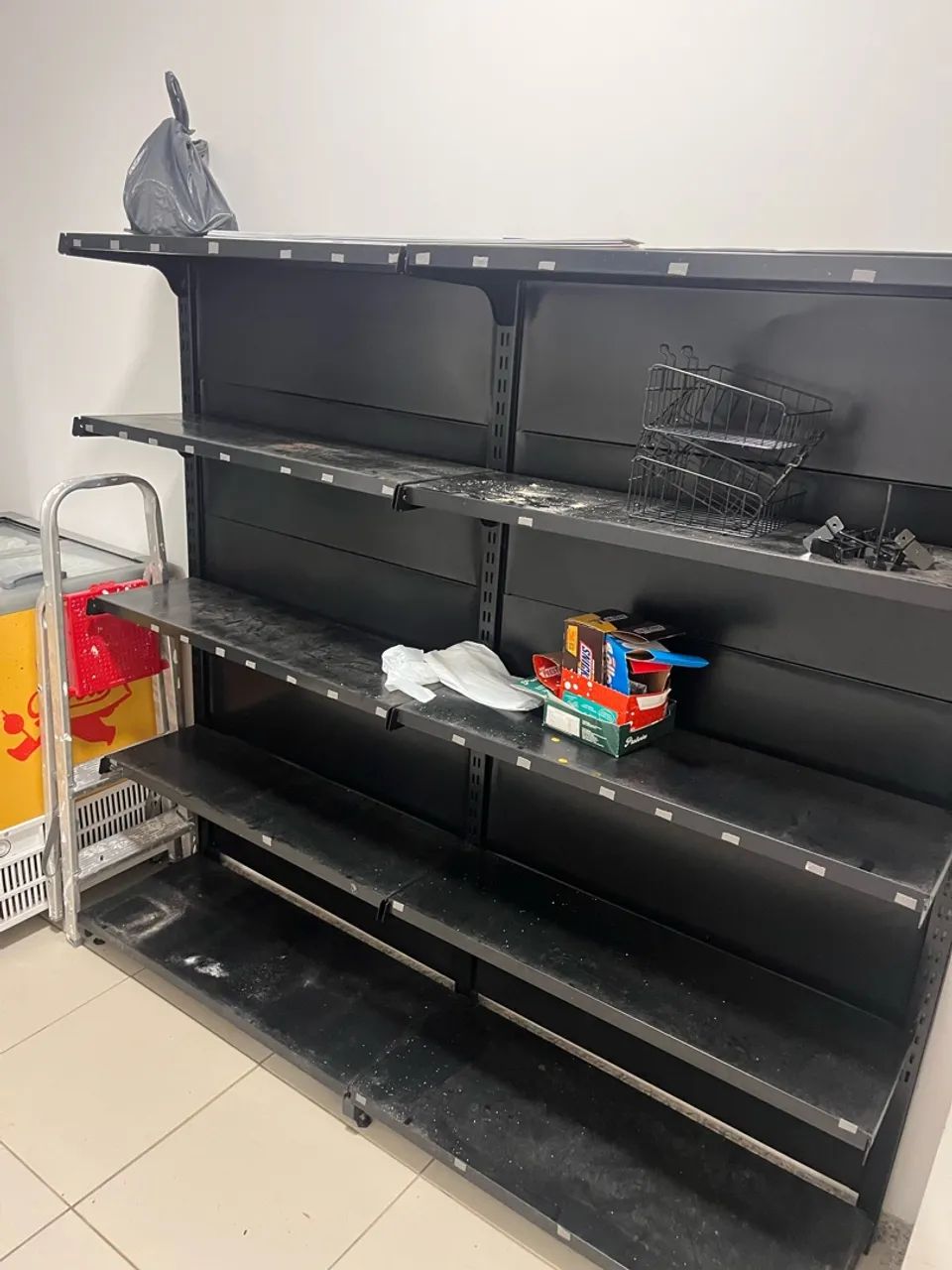 Gôndola de mercado  - Foto 3