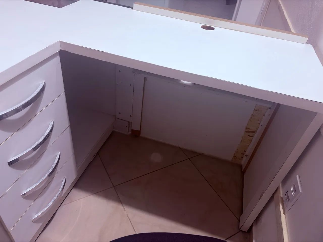 Escrivaninha em L - Foto 3