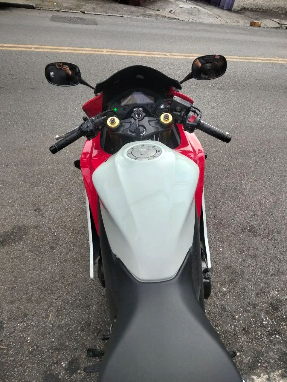 CBR 600 F 2011/2012 - Foto 3