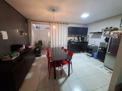 Compre Casa Térrea no Rio Cachoeirinha