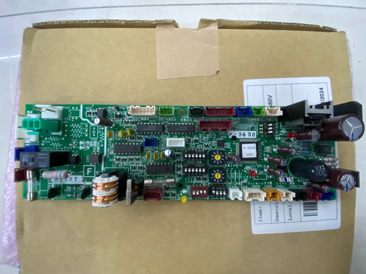 Placa PCB hitachi set (Placa de Circuito Impresso) da Hitachi, modelo 17B37987H. 