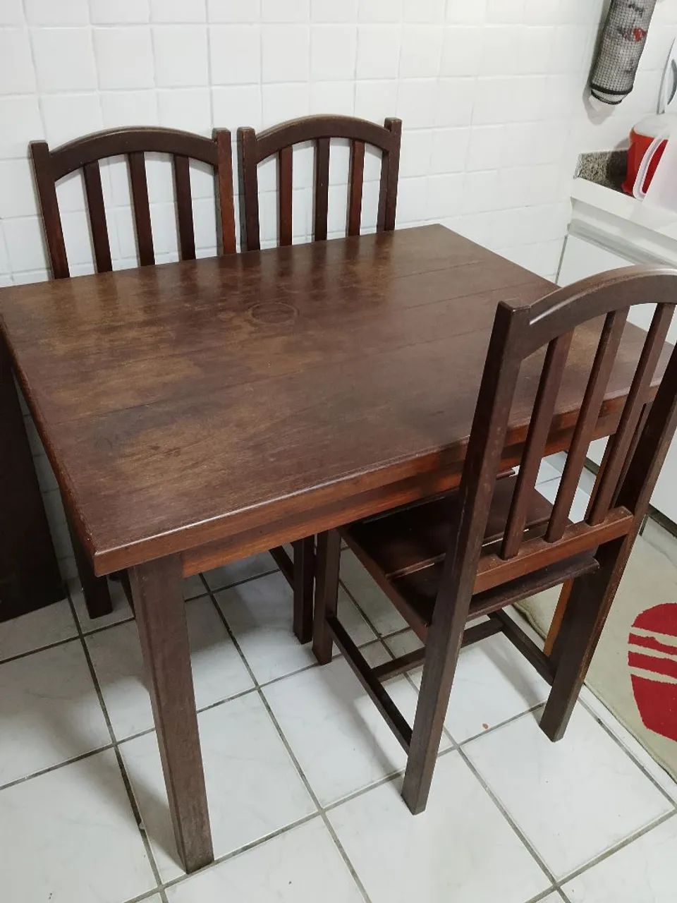 Mesa Madeira com 4 cadeiras  - Foto 4