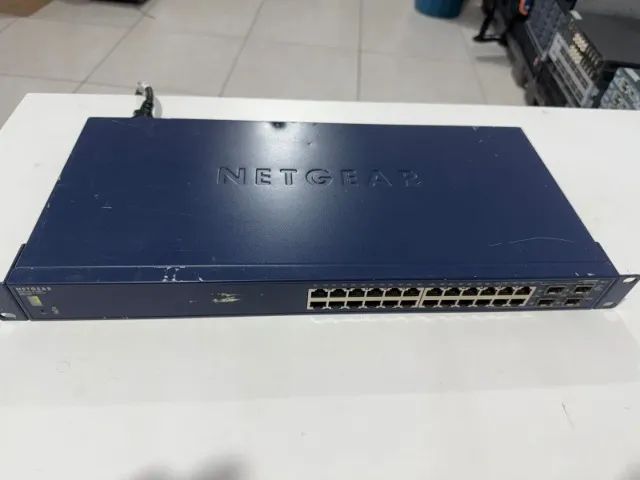 Switch Netgear ProSafe GS724TS - 24 Portas Gigabit + 4 SFP - Foto 4