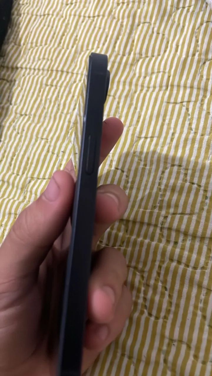iPhone 16e - Foto 4
