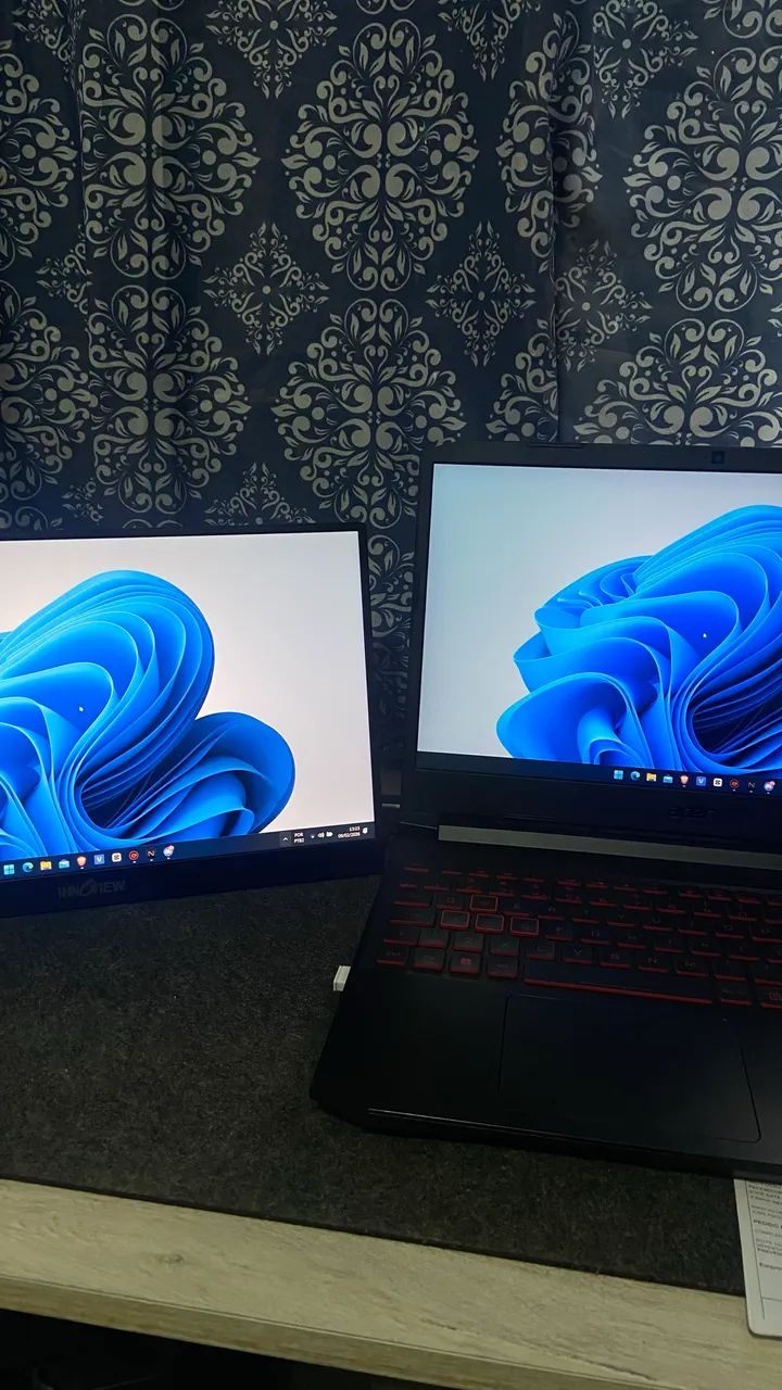 Monitor portátil de 15,6 polegadas 1080p Com suporte e entrada  - Foto 3