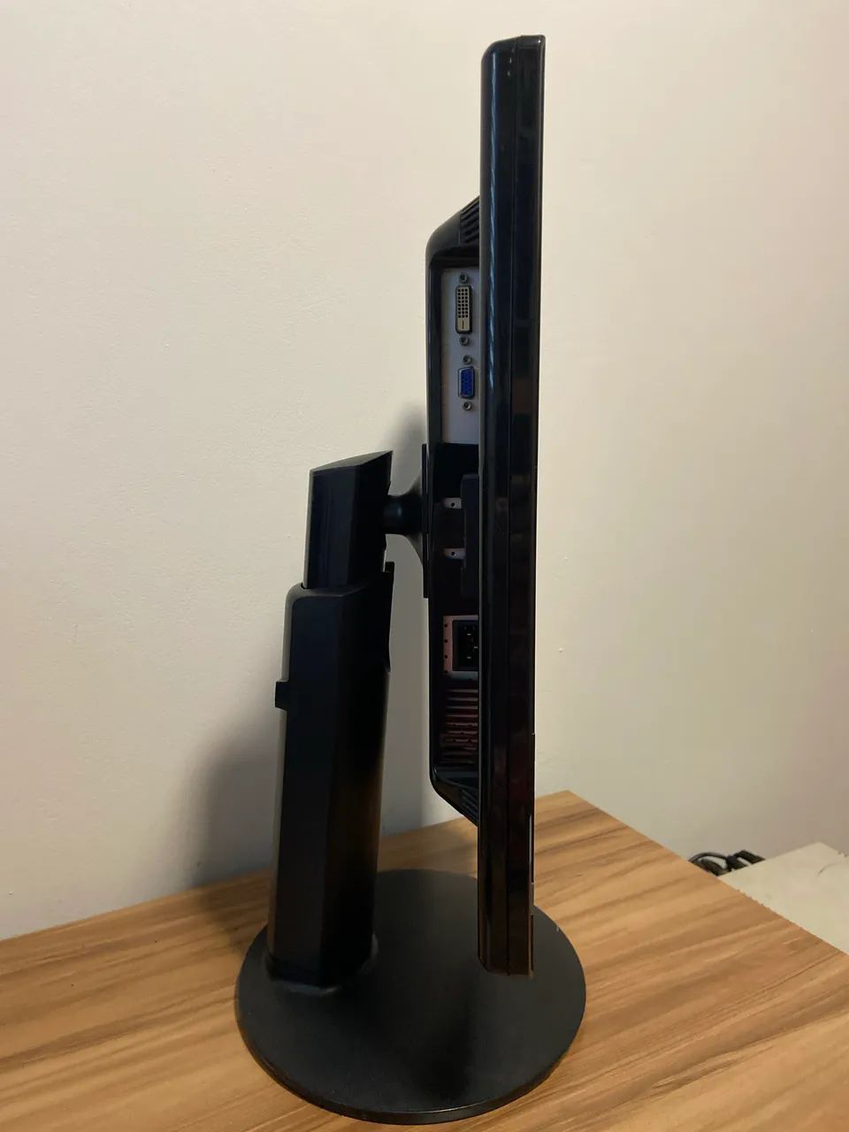 monitor Hp 19 polegadas  - Foto 3