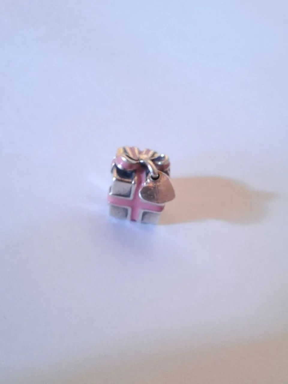 berloque pandora pink wrapped in love - Foto 3