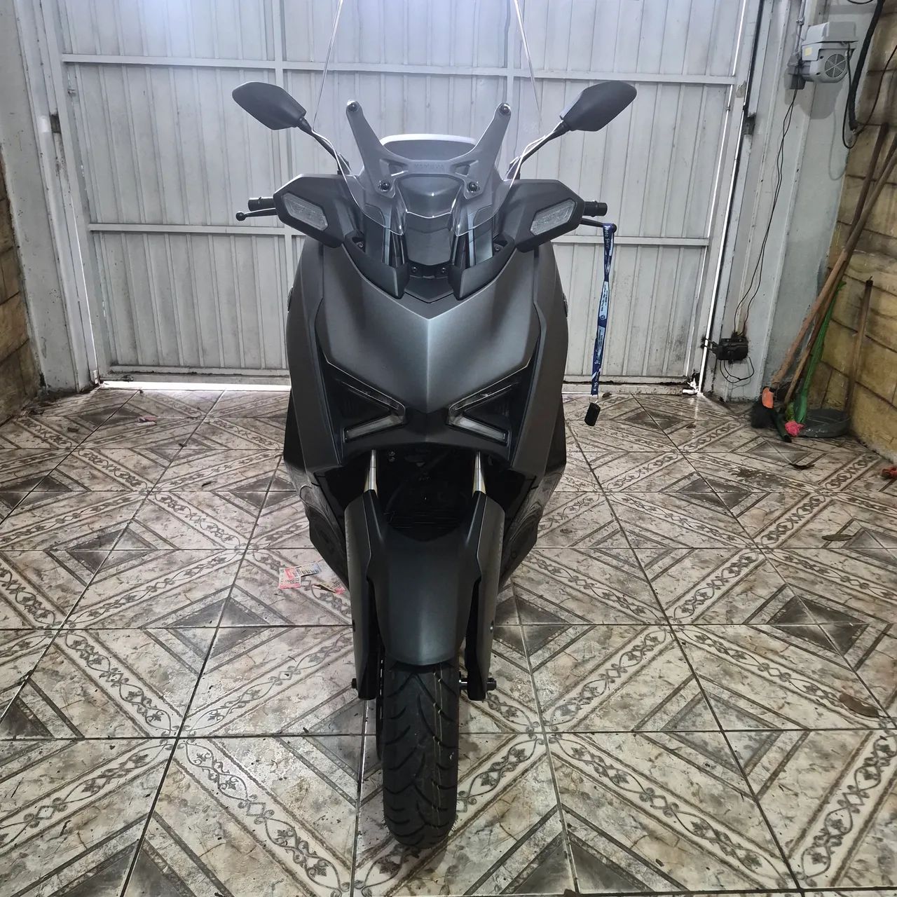 YAMAHA XMAX 2027 - ZERO KM / IMPECÁVEL / EMPLACADA - Foto 3