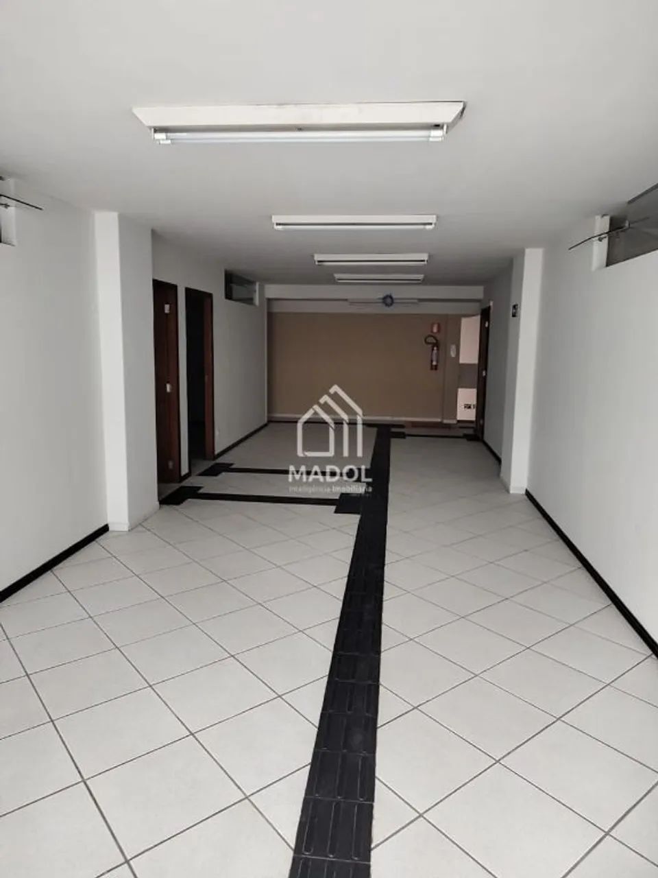 Sala à Venda em Centro, Ponta Grossa - PR - Foto 3