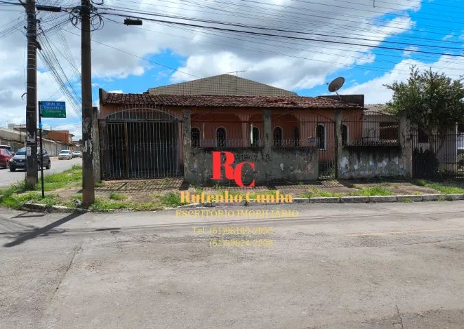 Vendo imóvel  de esquina com 252m na qnm 17 conjunto E Ceilândia/DF - Foto 2