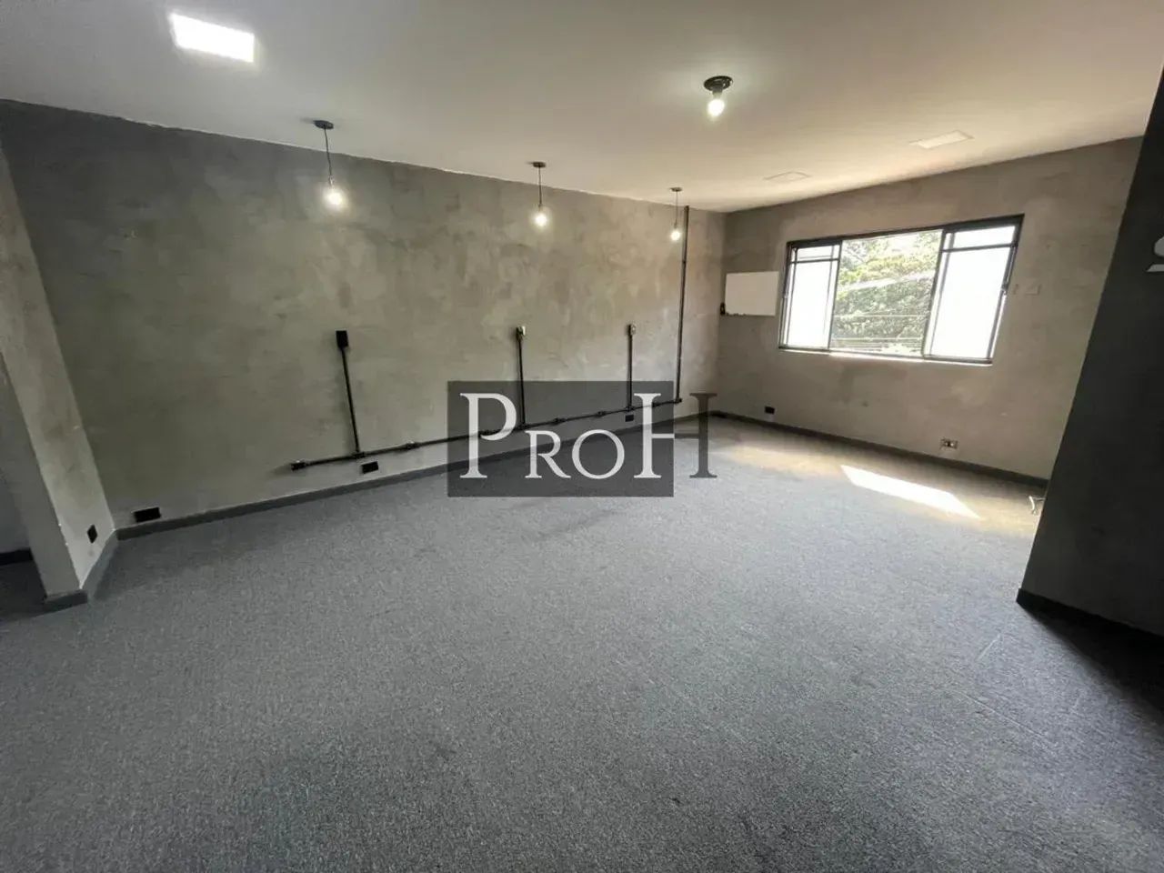 Para locação Sala comercia Piraporinha